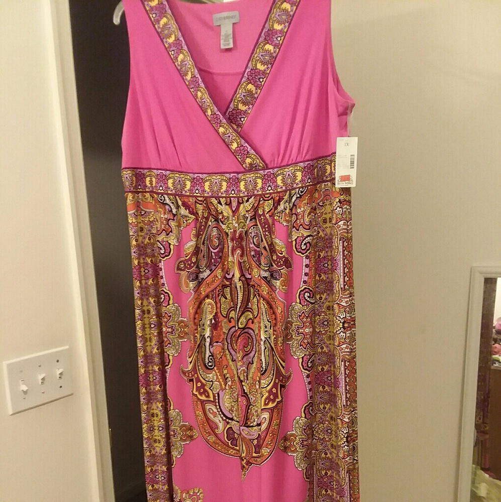 Catherine's Maxi Paisley Print